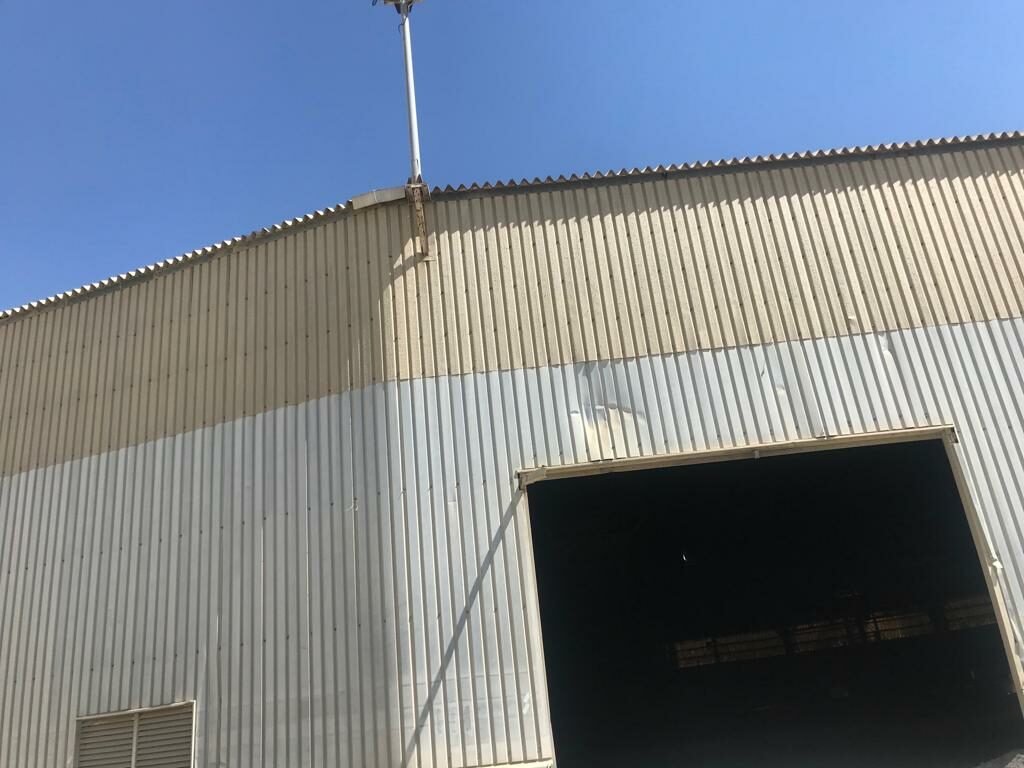 FILS Cement Hangar Tender